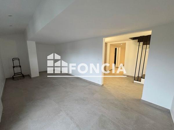 À vendre Maison 5 pièces 140.12 m² - Fresnes 94260