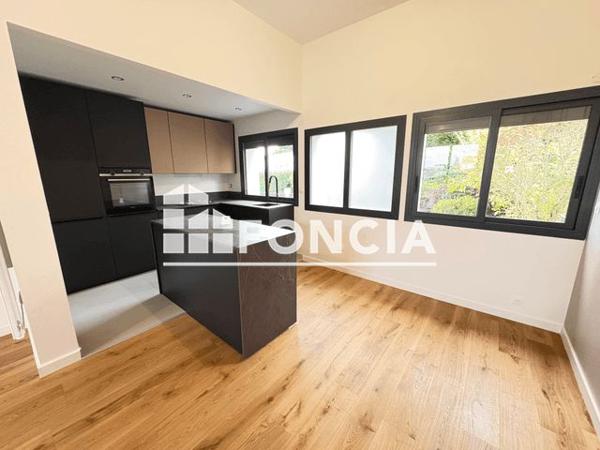 À vendre Maison 5 pièces 140.12 m² - Fresnes 94260