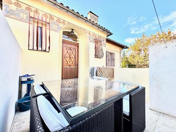 Secteur William Booth/La Pomme Haut de maison avec terrasses et stationnement