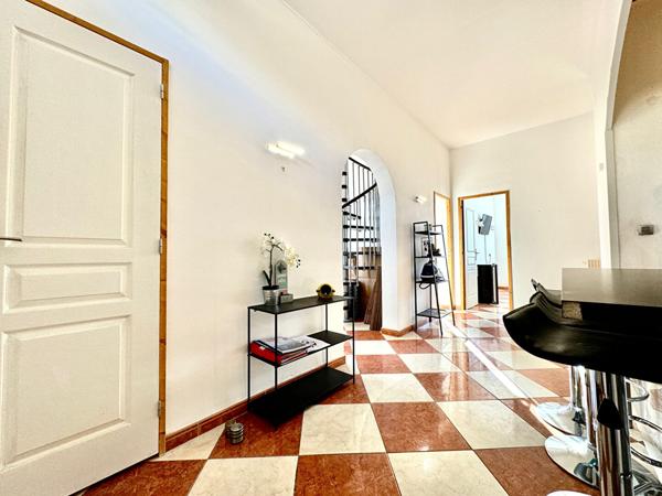 Secteur William Booth/La Pomme Haut de maison avec terrasses et stationnement