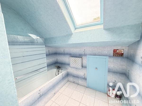 Maison à vendre 7 pièces 190 m² Bourbonne-les-Bains