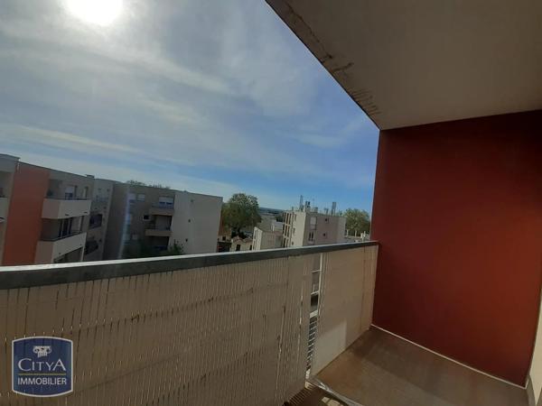 Appartement à louer 3 pièces 56.53m² Nîmes (30000)