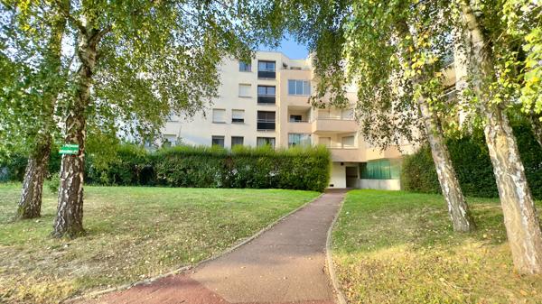 Appartement Evry Courcouronnes 2 pièce(s) 39 m2