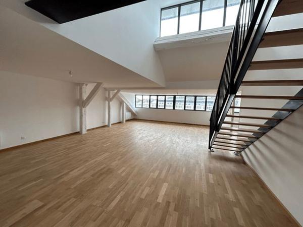 Appartement 4 pièces T4 F4 148.4 m² à Poitiers 34 BOULEVARD CHASSEIGNE 86000 à louer