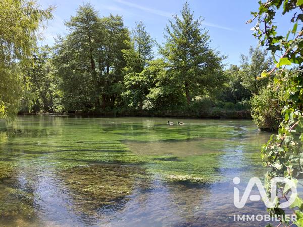 Location maison 5 pièces 119 m² Ruelle-sur-Touvre