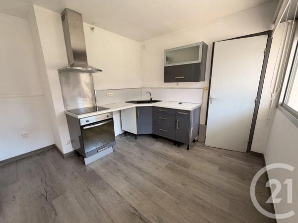 Appartement F3 à vendre  3 pièces - 63,20 m 2   ALES  - 30