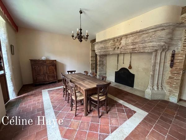Immobilier Vic-Fezensac (32190) – Propriété 620m2 – 550 000 €