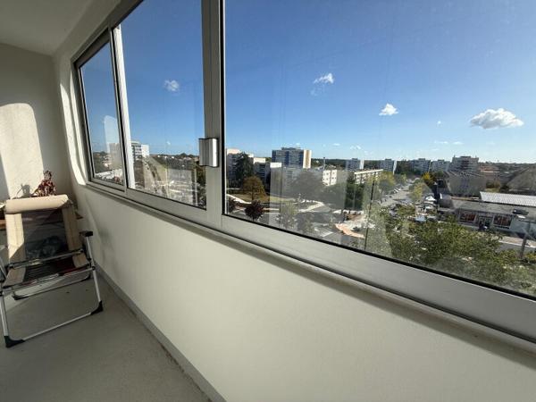 LA ROCHE SUR YON, APPARTEMENT T3 EN EXCLUSIVITE AMANDA