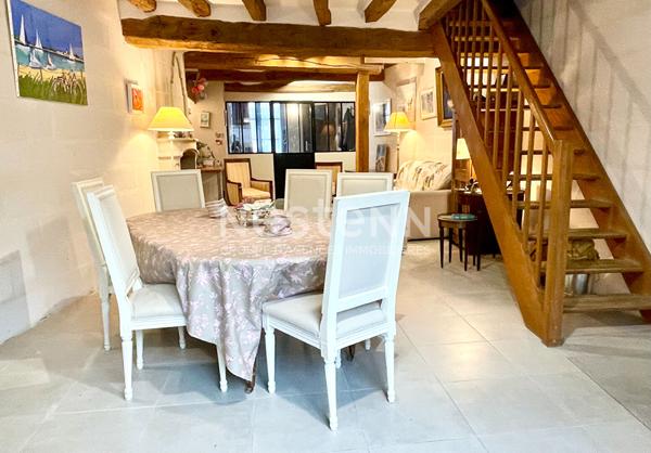 Brissac-Quincé - Maison ancienne entièrement rénovée avec jardin et aux pieds des commerces et commodités - à seulement 15 minutes du Sud d'Angers