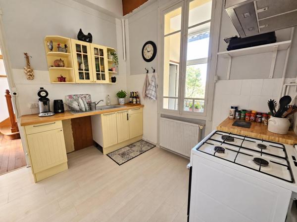 Un petit manoir au charme fou, entouré de verdure