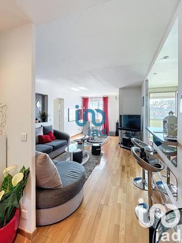 Appartement 4 pièces de 82 m² à Argenteuil (95100)