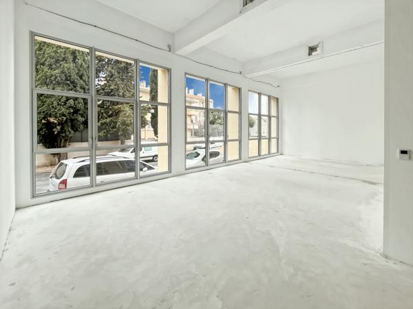 Aix-en-Provence (13090) LOCATION - TRES BEAU LOCAL COMMERCIAL - AIX EN PROVENCE