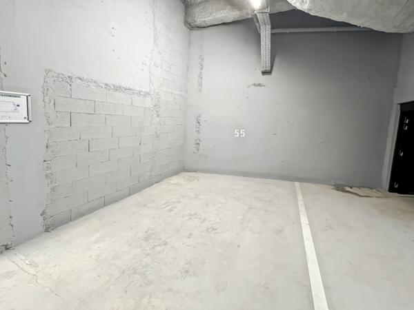 Aix-en-Provence (13090) LOCATION - TRES BEAU LOCAL COMMERCIAL - AIX EN PROVENCE