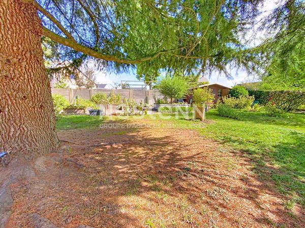 Maison clé en main à Tiercé avec 5 chambres et grand terrain