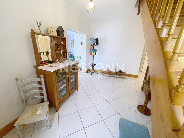 Maison clé en main à Tiercé avec 5 chambres et grand terrain