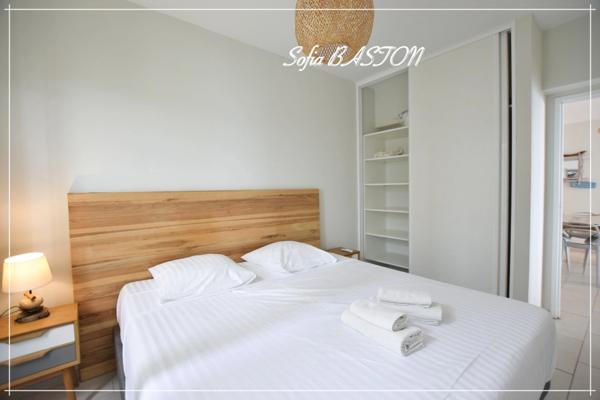 Vue mer imprenable et plage à pied – Appartement T3 de standing de 70 m² (85,89m2) à l’Anse Mitan - LES TROIS ILETS (972)