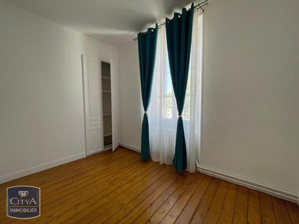 Maison à louer 6 pièces 146.93m² Gas (28320)