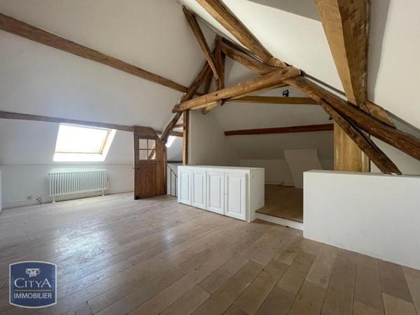 Maison à louer 6 pièces 146.93m² Gas (28320)