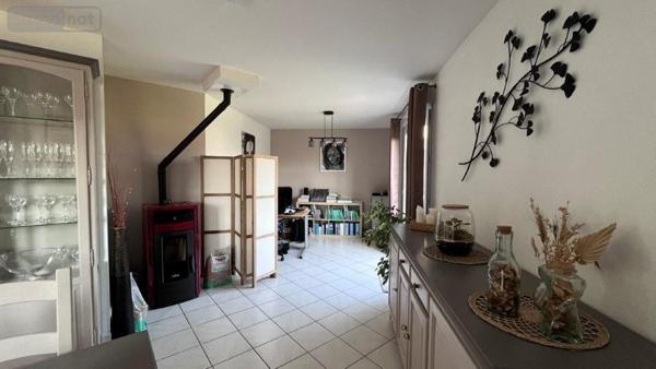 Maison à vendre à Luynes dans l'Indre-et-Loire (37230), ref : 999/3749