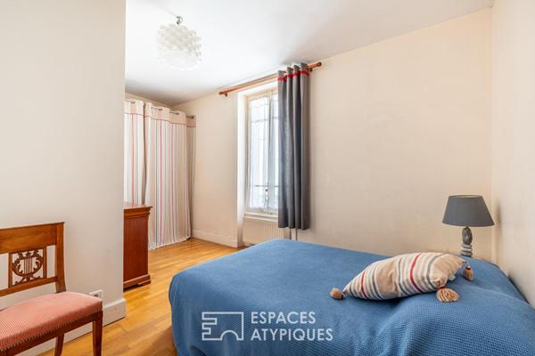 Maison bourgeoise avec dépendances en hypercentre