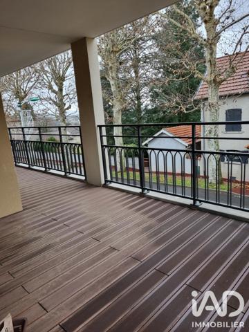 Location appartement 3 pièces 68 m² Saint-Galmier