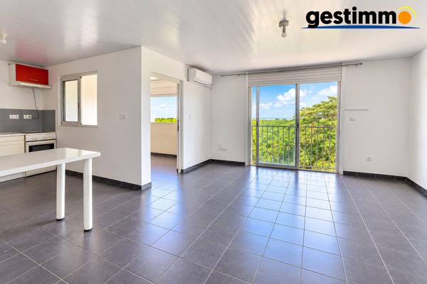 Appartement 2 pièces - Cayenne - Dernier étage + parking