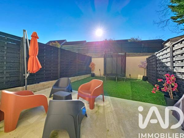 Maison à vendre 5 pièces 94 m² Guignes