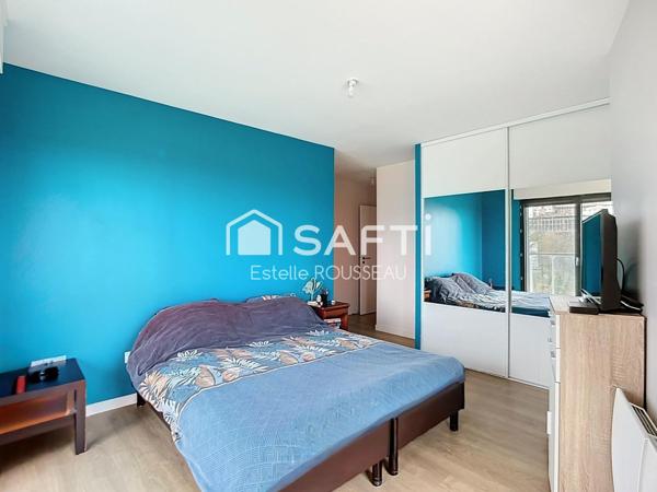 T4 de 91m² avec balcons à 15 mn du RER A