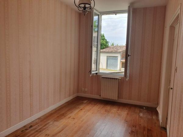 Maison maison de bourg Saint-Fort-sur-Gironde