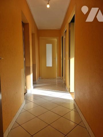 SAINT-NAZAIRE appartement T3 de 62m² à rafraichir 