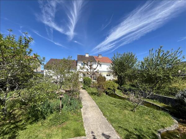 Maison à vendre |  Châteauroux |  5 pièces | 168 m²