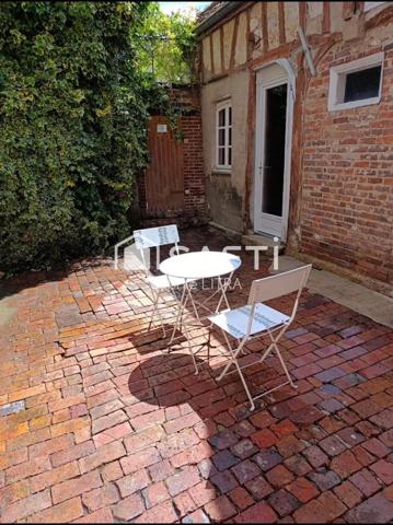 coeur de village touristique et accueillant