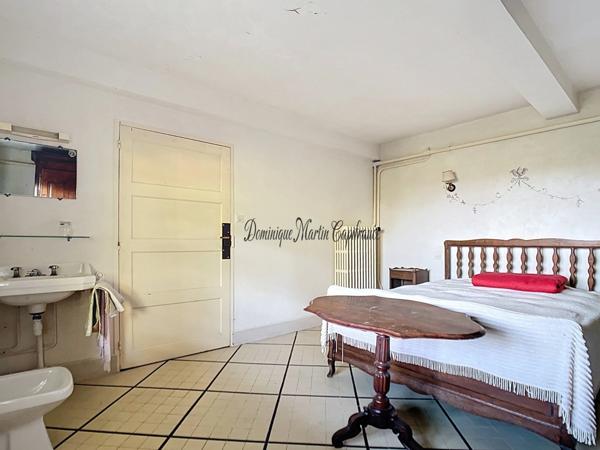 LA CHARTRE SUR LE LOIR (72),Maison 119m²à vendre-5 pièces- terrasse- garage double- jardin et prairie