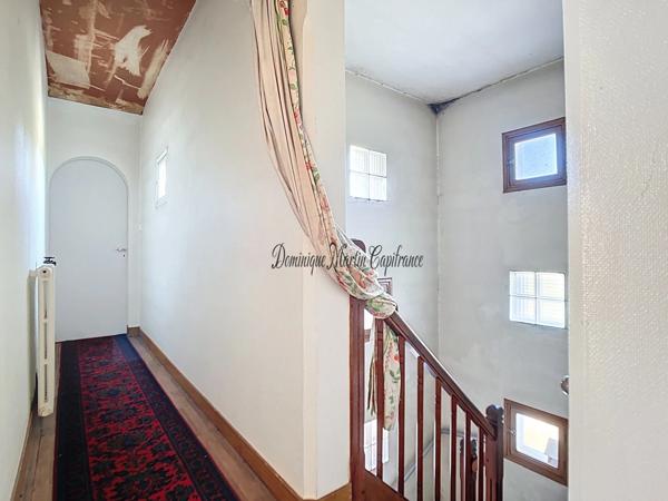 LA CHARTRE SUR LE LOIR (72),Maison 119m²à vendre-5 pièces- terrasse- garage double- jardin et prairie