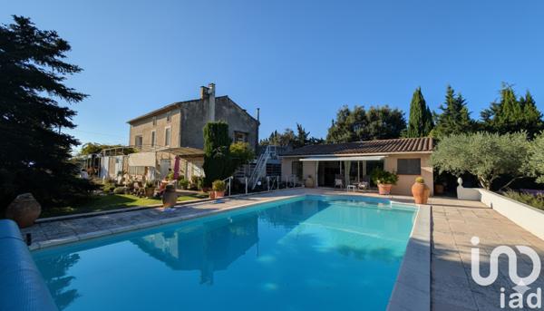 Maison à vendre 7 pièces 242 m² Carpentras