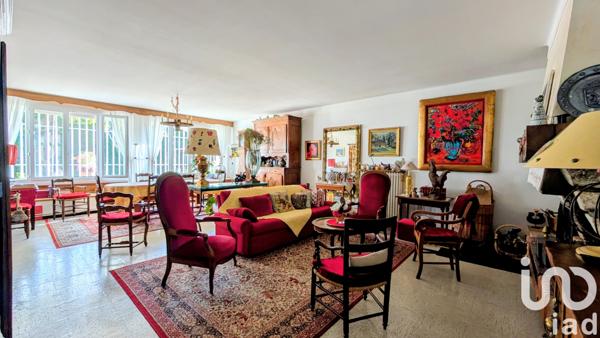 Maison à vendre 7 pièces 242 m² Carpentras