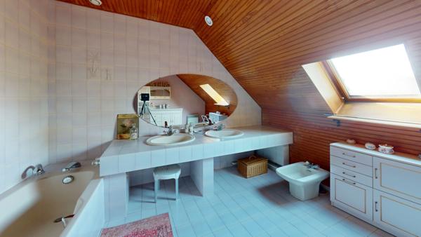 Maison de famille avec jardin