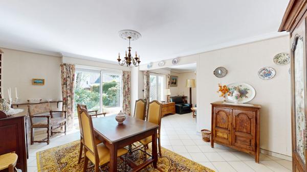 Maison de famille avec jardin