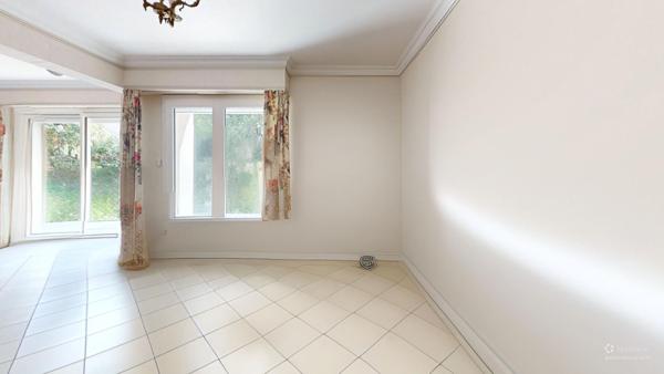 Maison de famille avec jardin