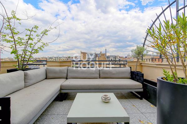PARIS XVI, Appartement de standing immeuble Art Déco, terrasses Tour Eiffel dernier étage