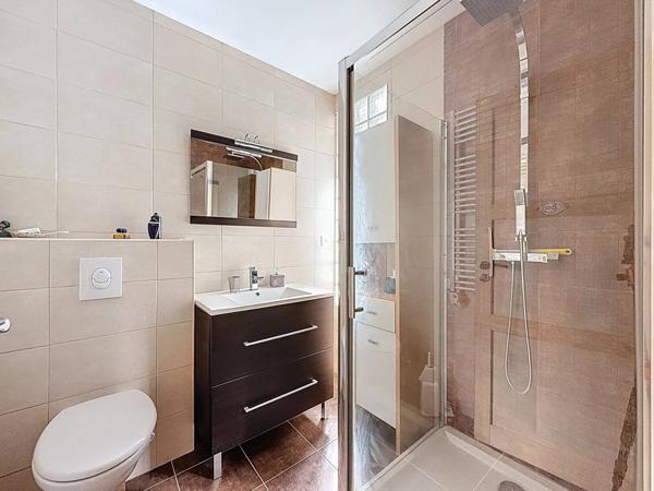 Ancien moulin rénové en bastide avec piscine