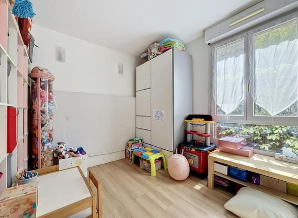 Grand Appartement  3 chambres 77 m2 métro 7 LEO LAGRANGE VILLEJUIF