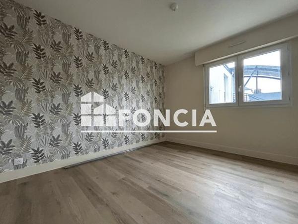 Location Appartement 2 pièces 43.21 m² - 1A RUE BIR HAKEM Quimper 29000