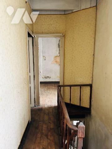 Maison avec vue sur la baie de sienne entre plages et ville.
Divisée en 2 logements distincts ...