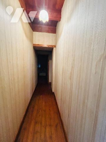 Maison avec vue sur la baie de sienne entre plages et ville.
Divisée en 2 logements distincts ...