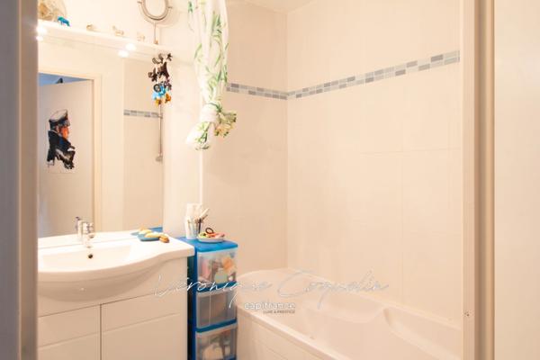 Appartement à vendre 3 pièces SAINTE LUCE SUR LOIRE (44)