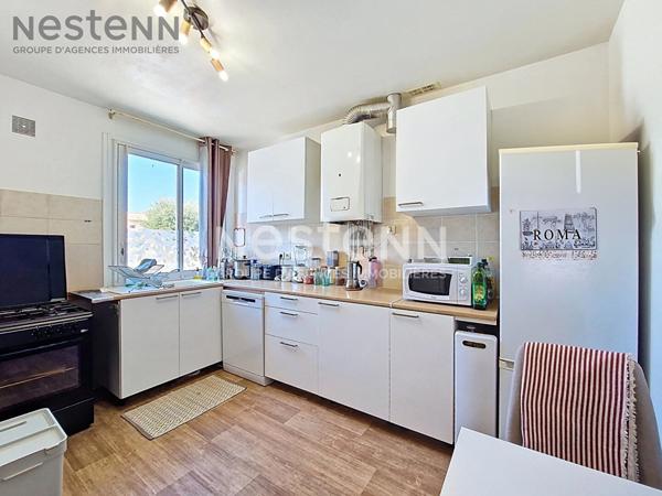 Charmant Appartement T3 Lunel 78 m2, garage et cave