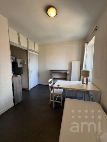 STUDIO MEUBLE - CENTRE VILLE POITIERS