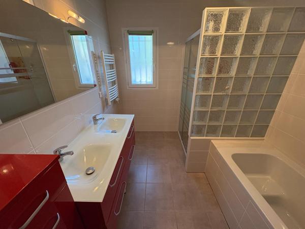 VILLEMADE (82) L’alliance parfaite du charme, du confort avec de beaux espaces lumineux !