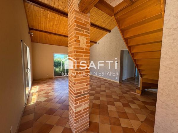 VILLEMADE (82) L’alliance parfaite du charme, du confort avec de beaux espaces lumineux !